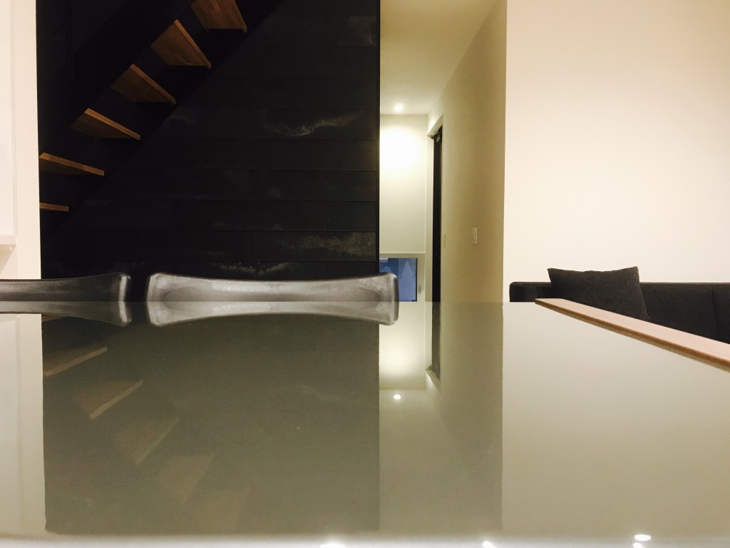 FLANNEL SOFA(フランネルソファ),BRICK(ブリック),bellacontte (ベラコンテ),bridge table (ブリッジテーブル),MAGIS(マジス),AIR(エアー)チェア,bellacontte (ベラコンテ),wedge AV board（ウェッジAVボード）