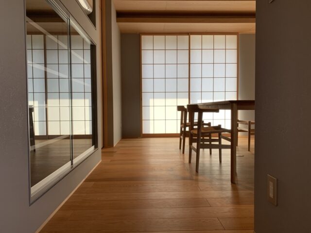 Vitra,ヴィトラ,Elephant Stool,エレファントスツール,シキファニチア,ユーロダイニングテーブル,PPモブラー,PP68,ラストダイニングチェア