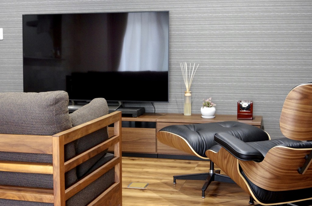 イームズラウンジチェア