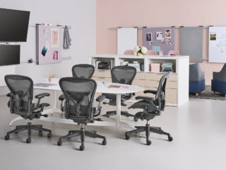 アーロンチェア