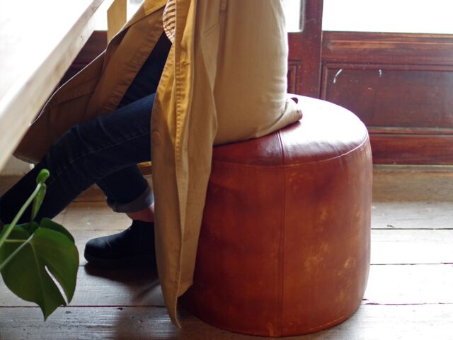 CYレザースツール