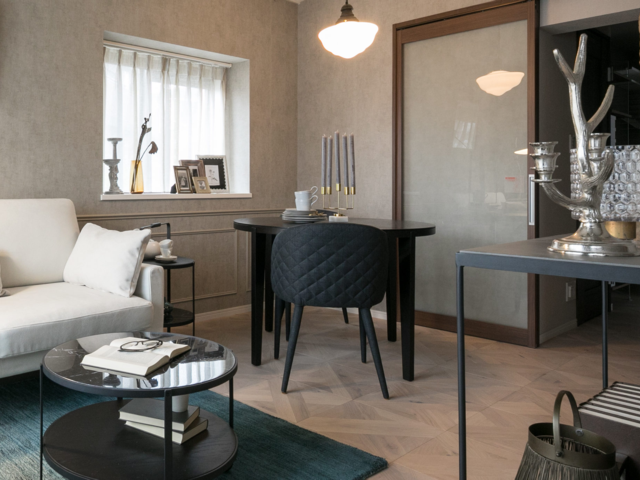 ホールドチェア